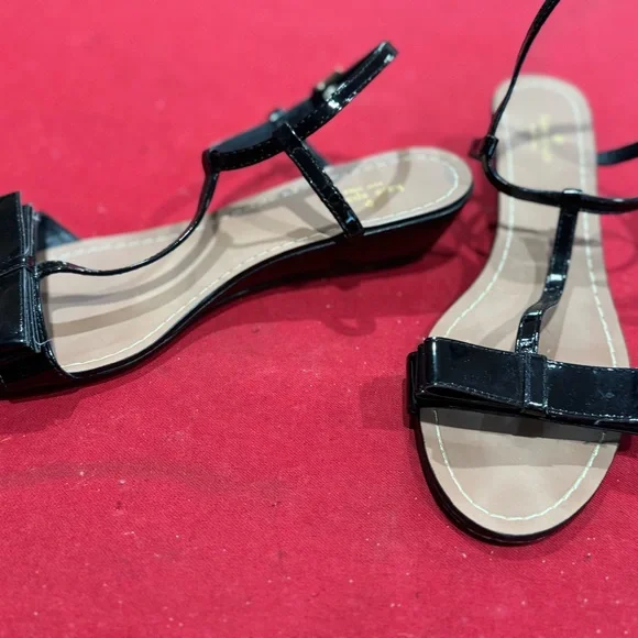 Kate Spade sandals - Picture 4 of 6